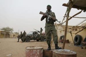 SOLDATS Maliens