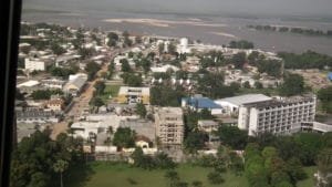 brazza_vue_imprenable_sur_le_fleuve